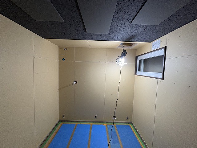 戸建住宅にシアタールームを新築ジョイント工事