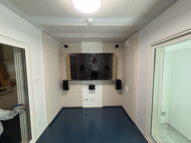 マンションにシアタールームをリフォームジョイント工事