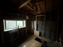 解体作業をリフォーム業者さんに行っていただきました。