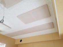 梁型で給排気ダクトボックスを設けています。