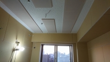 木工事が完了です。天井は吸音天井に仕上げています。