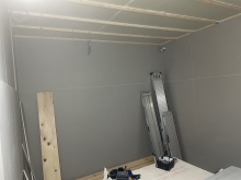 防音室側の壁と天井の遮音補強完了です。