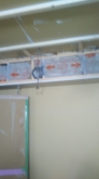 天井に梁型で吸排気ダクトボックスをつくっています。