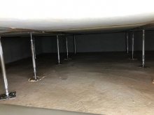 防音室はかなりの重量になるため床下に束補強を行いました。
