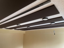 防音室の遮音補強が完了し天井を吸音天井に仕上げました。