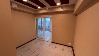 愛知県　 名古屋市　マンション　シアタールーム　リフォームジョイント工事