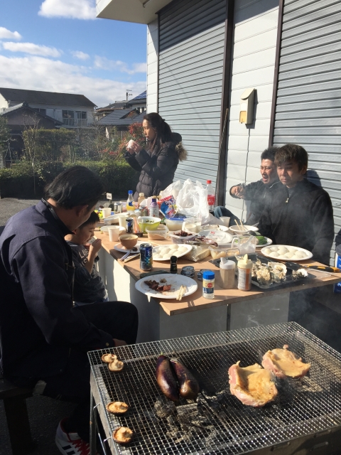 たくさん食べて仕事収めです。